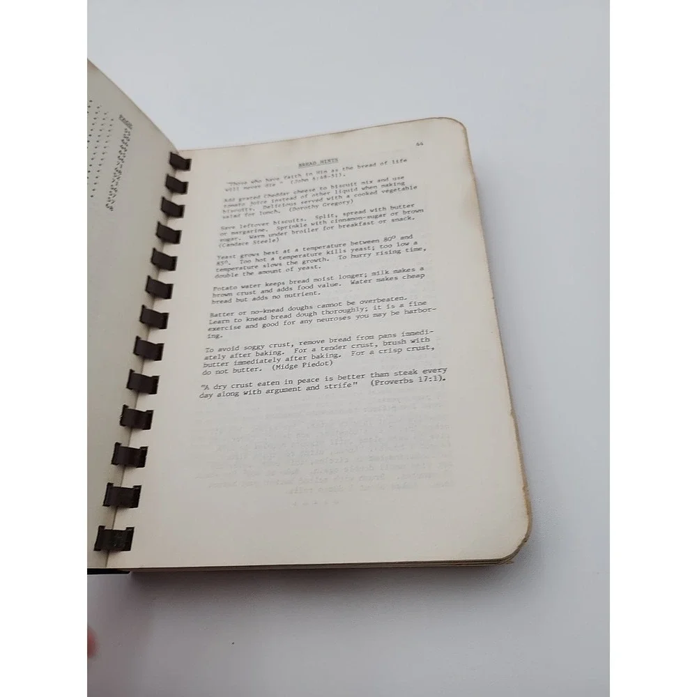 Delectable Collectibles Campus Crusade For‎ Christ Cookbook 1971 Vintage